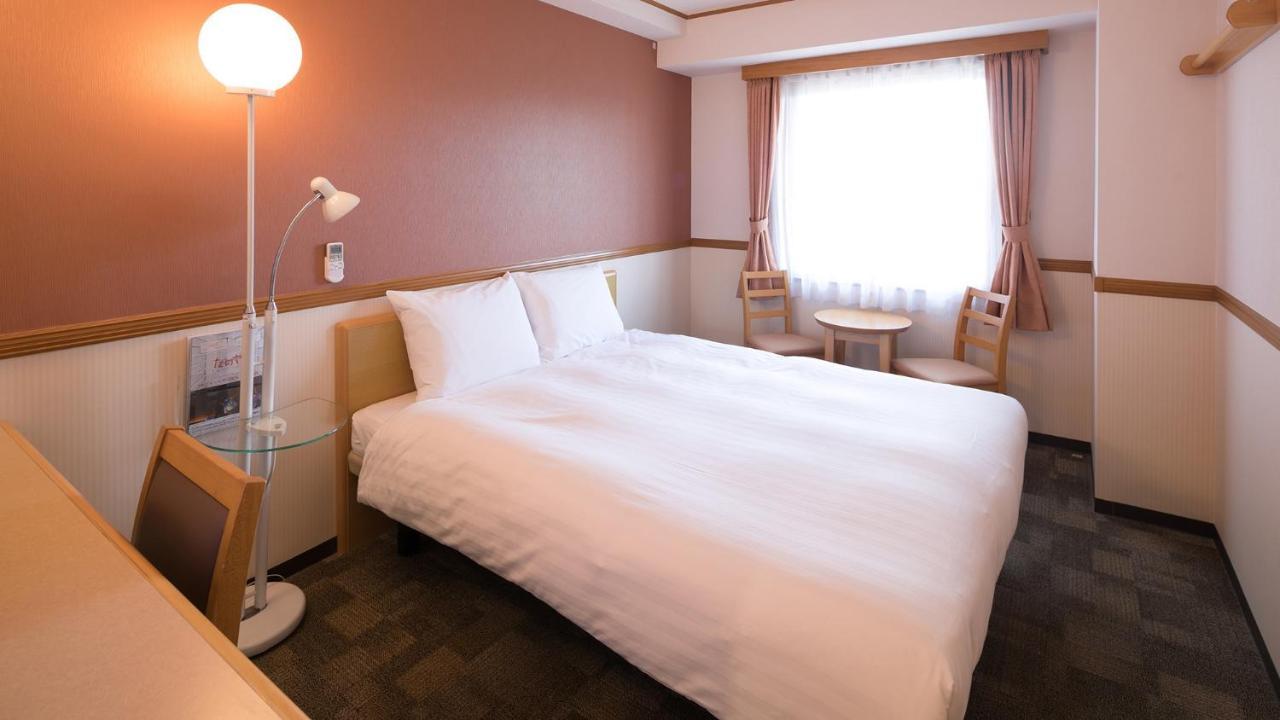 Toyoko Inn Hakata-Guchi Ekimae Фукуока Екстер'єр фото