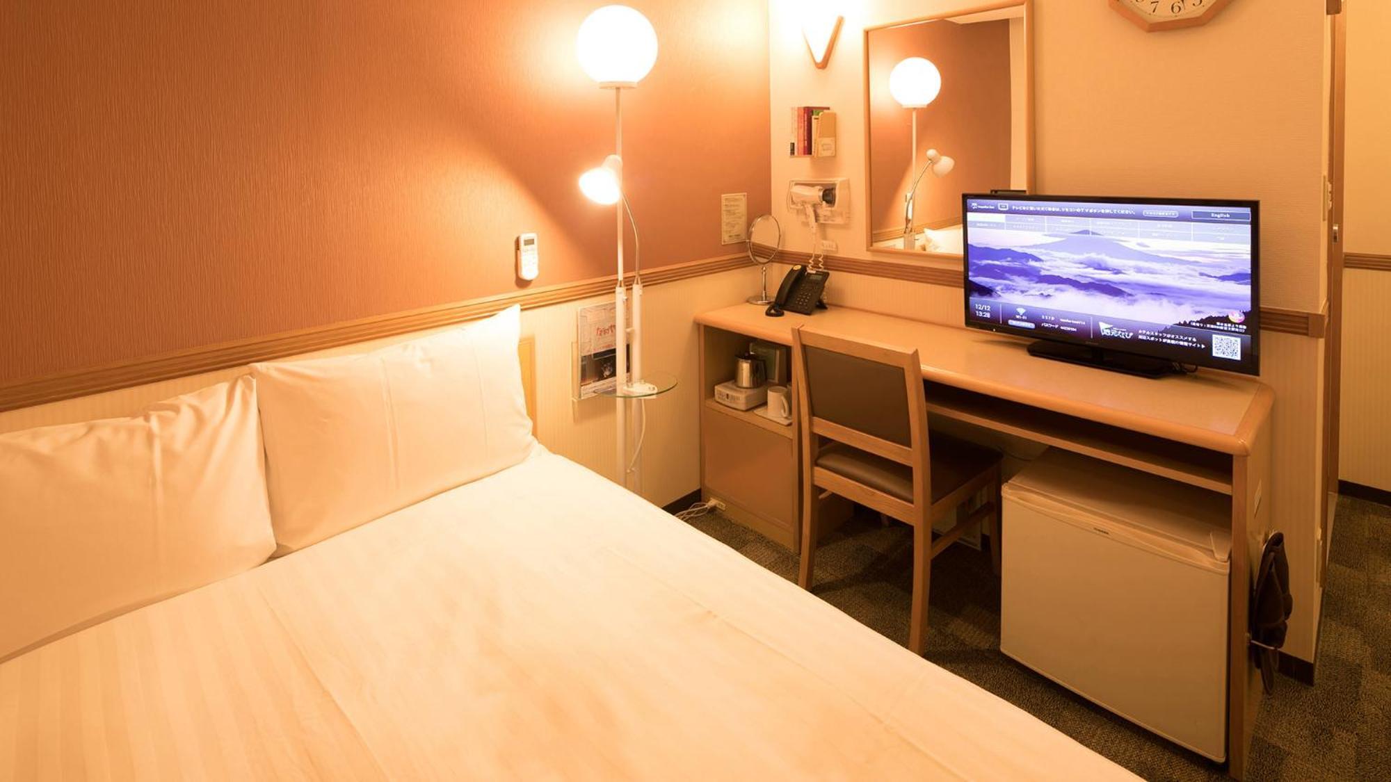 Toyoko Inn Hakata-Guchi Ekimae Фукуока Номер фото