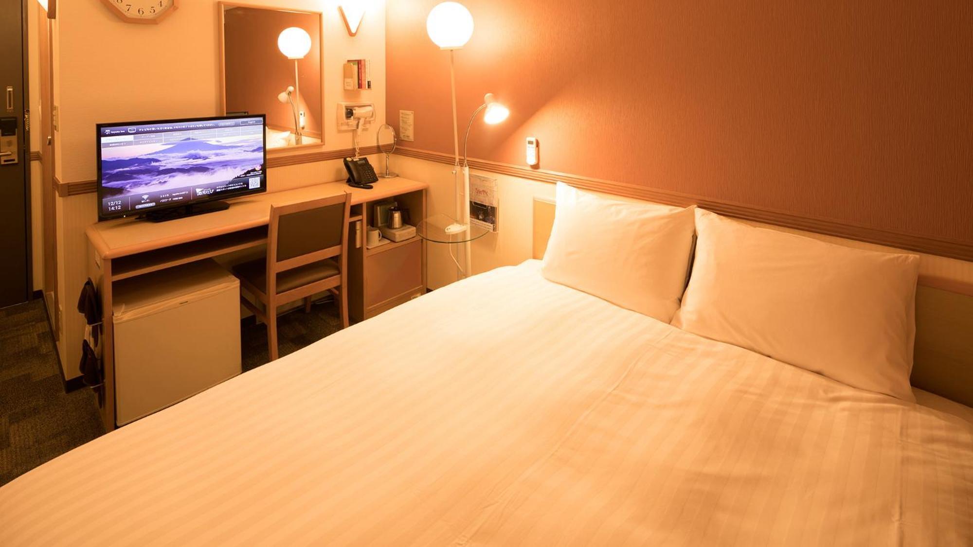 Toyoko Inn Hakata-Guchi Ekimae Фукуока Номер фото